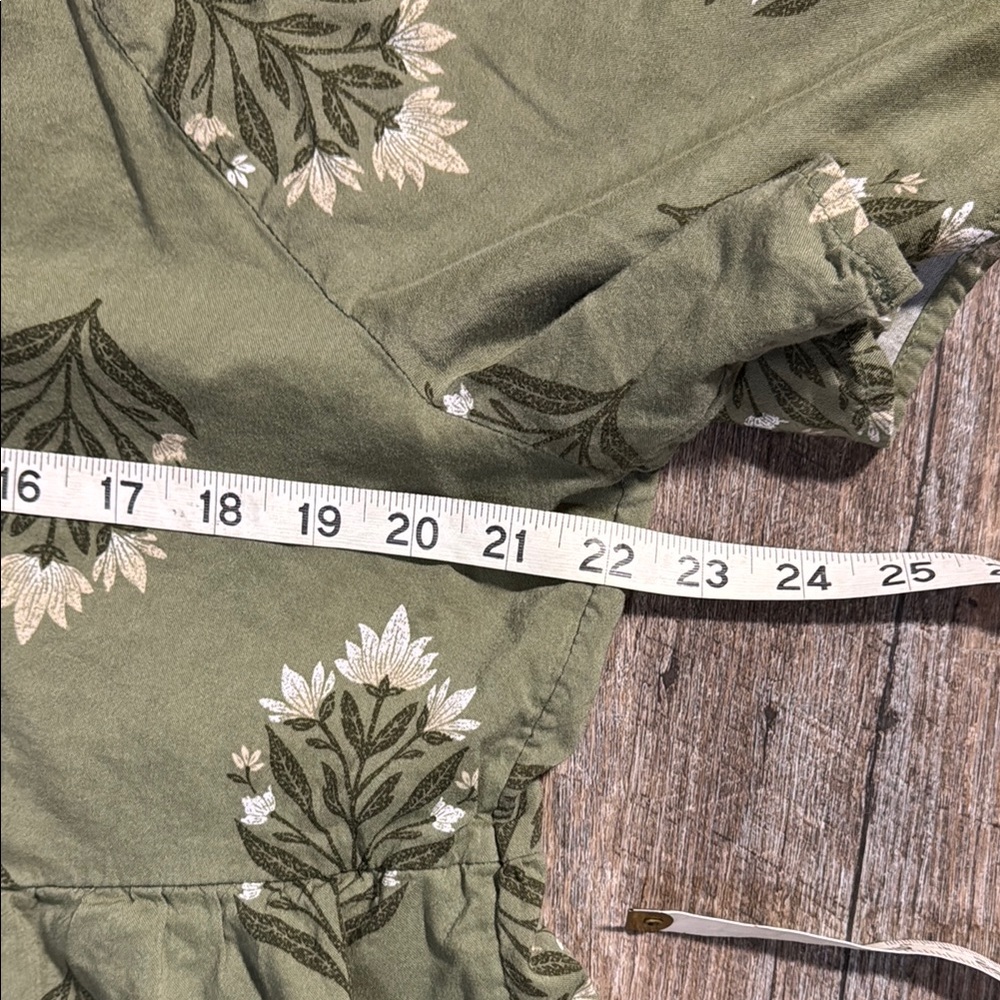 Old Navy Green Floral Casual Dress - Picture 5 of 8